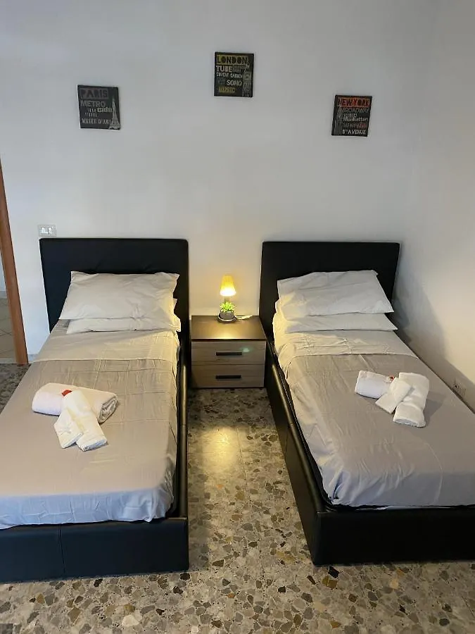 Pisana 247 St Peter Apartment Rome 0*,  Italy
